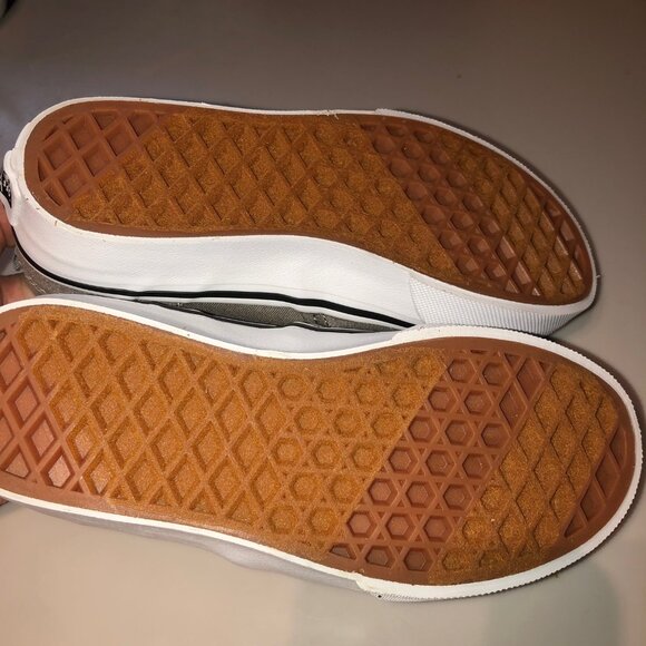 NEW Vans Asher Slip On Sneaker Kids SZ 13 Gray w/ Flowers - Picture 4 of 5